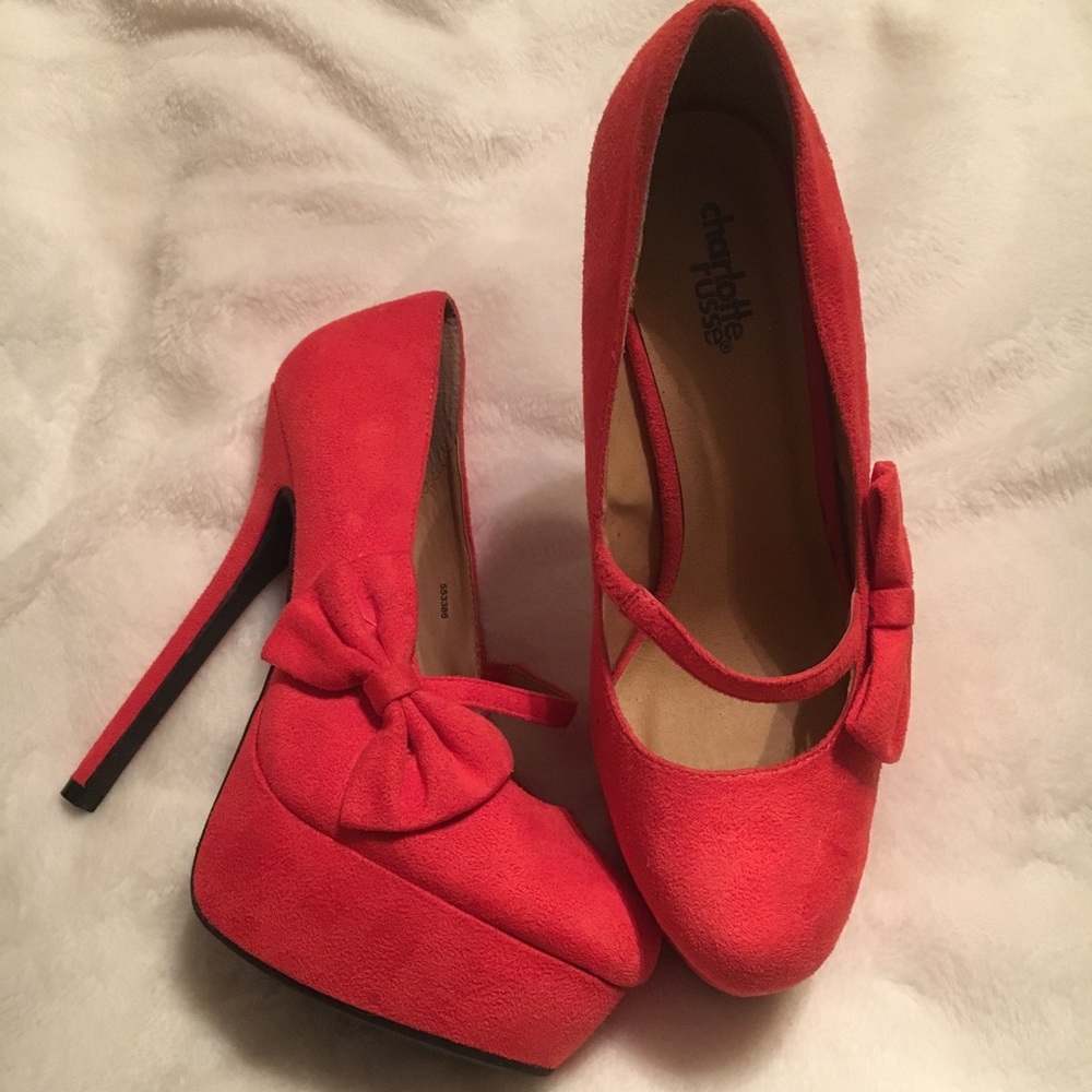 Charlotte Russe Coral heels size 8